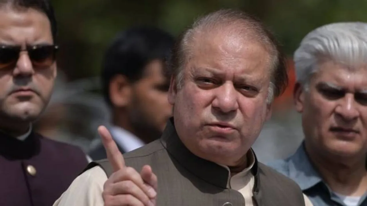 Panama verdict: Pakistan SC dismisses Sharifs' review petitions