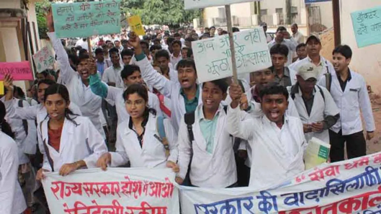 15 patients die after junior doctors strike work