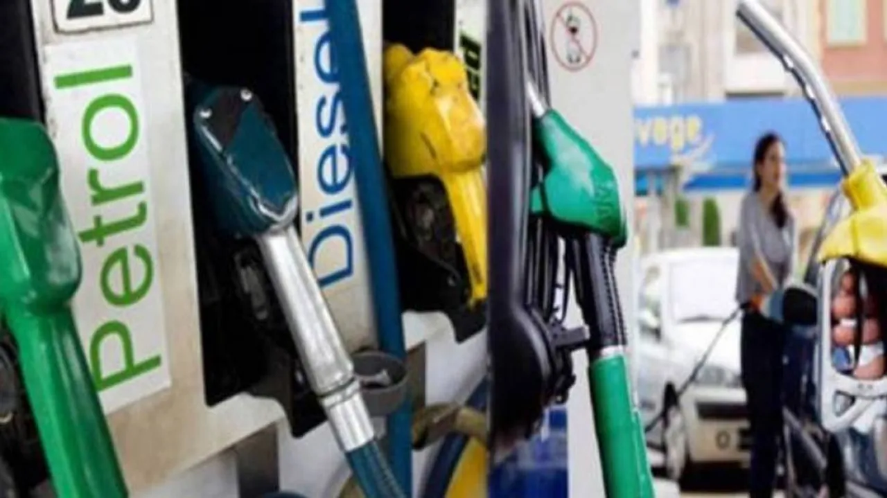 Budget 2019: Petrol price to rise by Rs 2.5, diesel by Rs 2.3 after tax hike