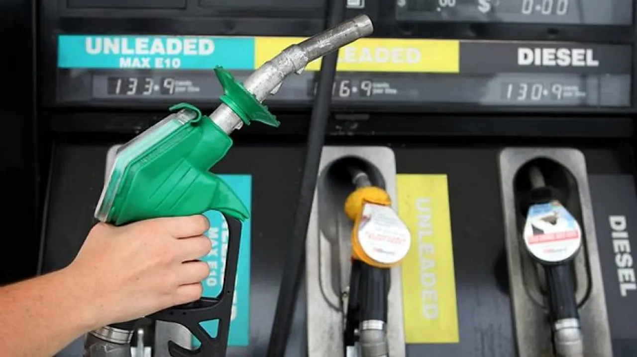 Petrol Price Crosses Rs 100-Mark In Twin City, Hits Common Man Hard