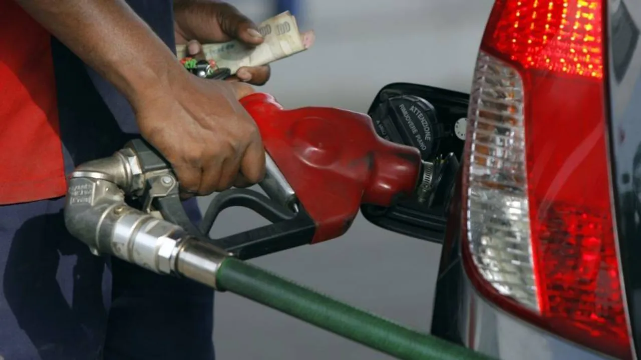 VAT war on petrol: Pradhan bats for lower tax, BJD & Cong take protest route