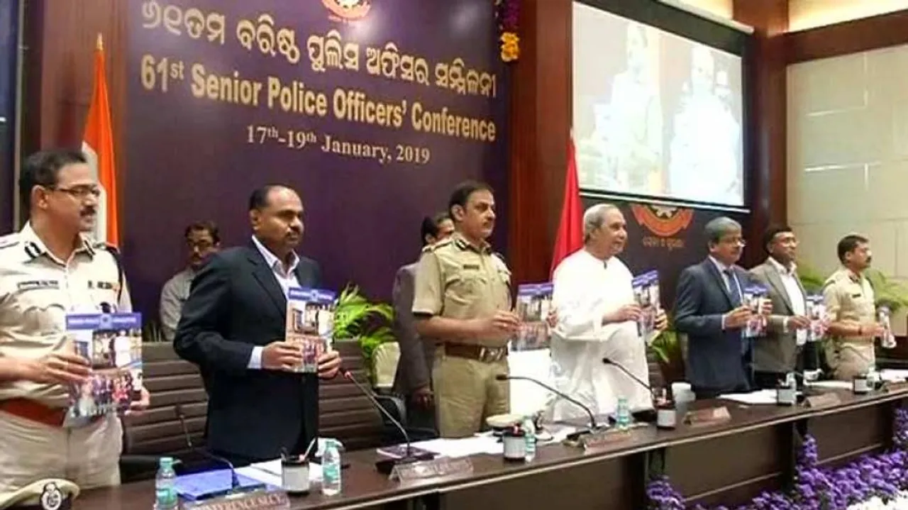 Naveen congratulates Odisha Police for maintaining law and order