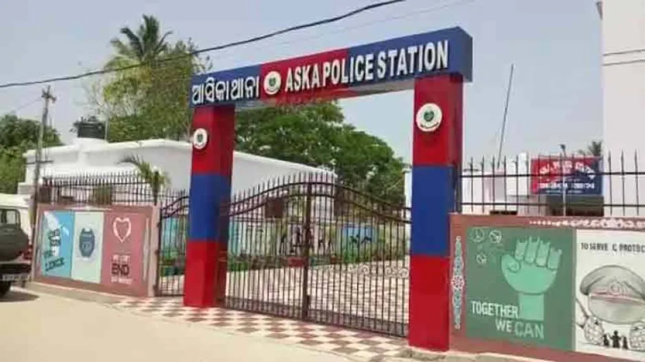 Hours after abduction, contractor and his associate rescued
