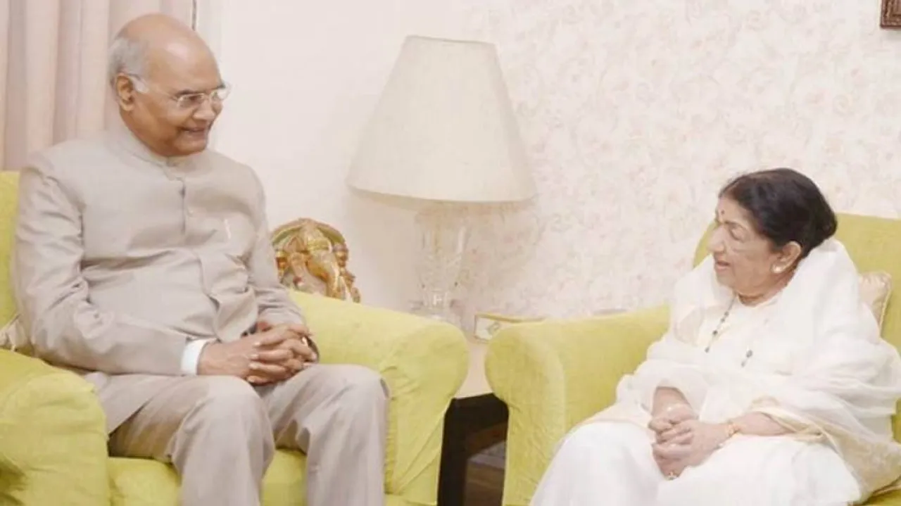 President Kovind meets Lata Mangeshkar at her residence