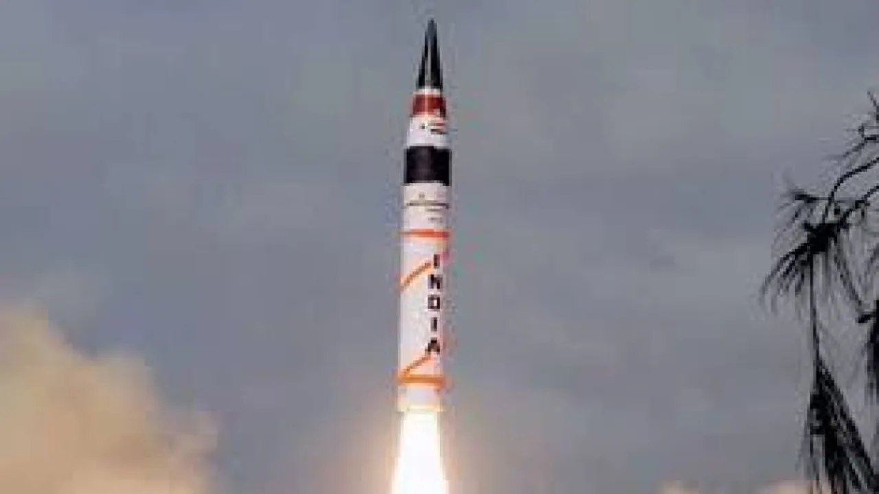 India successfully conducts twin trial of Prithvi-11 missile