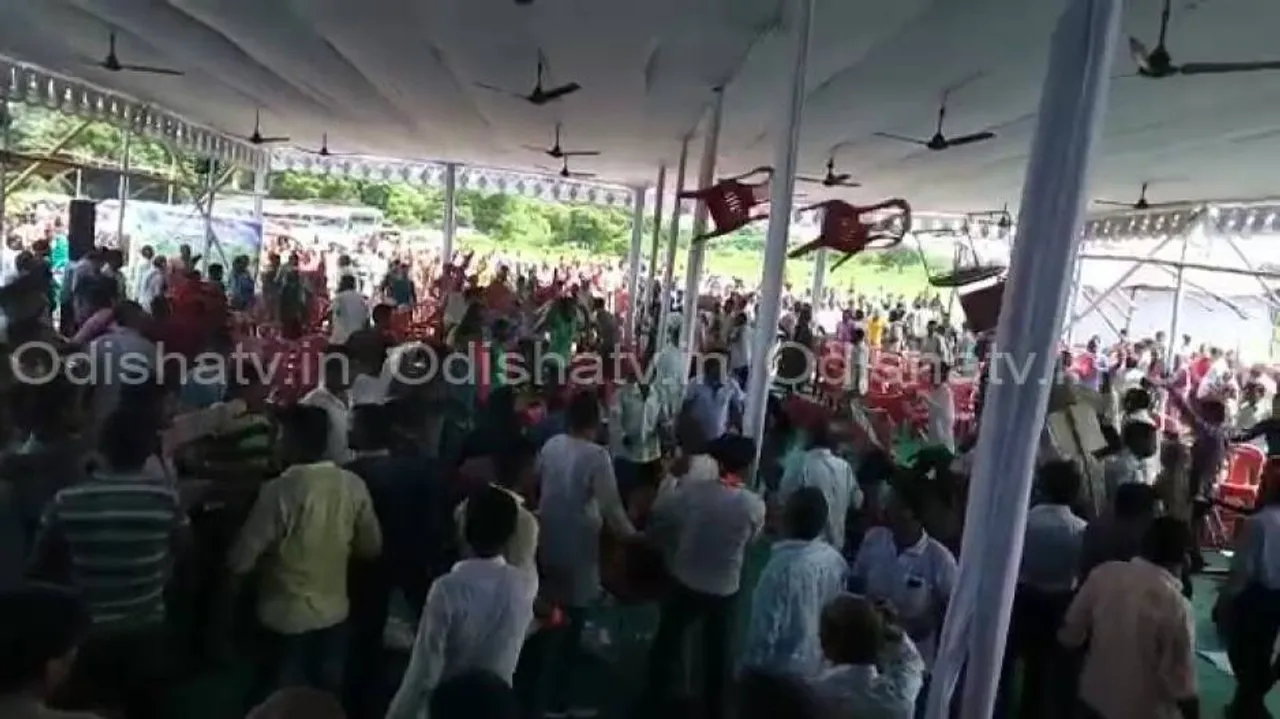 Police, Public face off during public hearing on cement plant