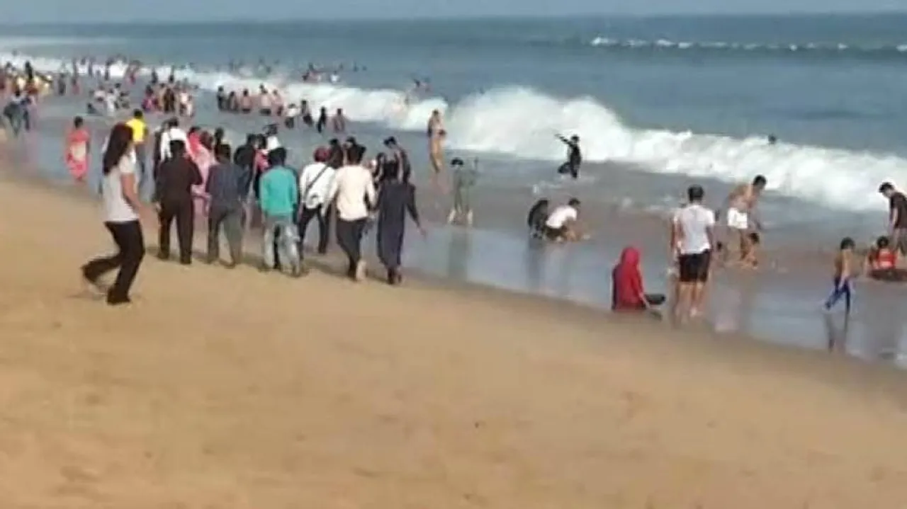 Coronavirus: Odisha Restricts Tourist Movement In Puri  