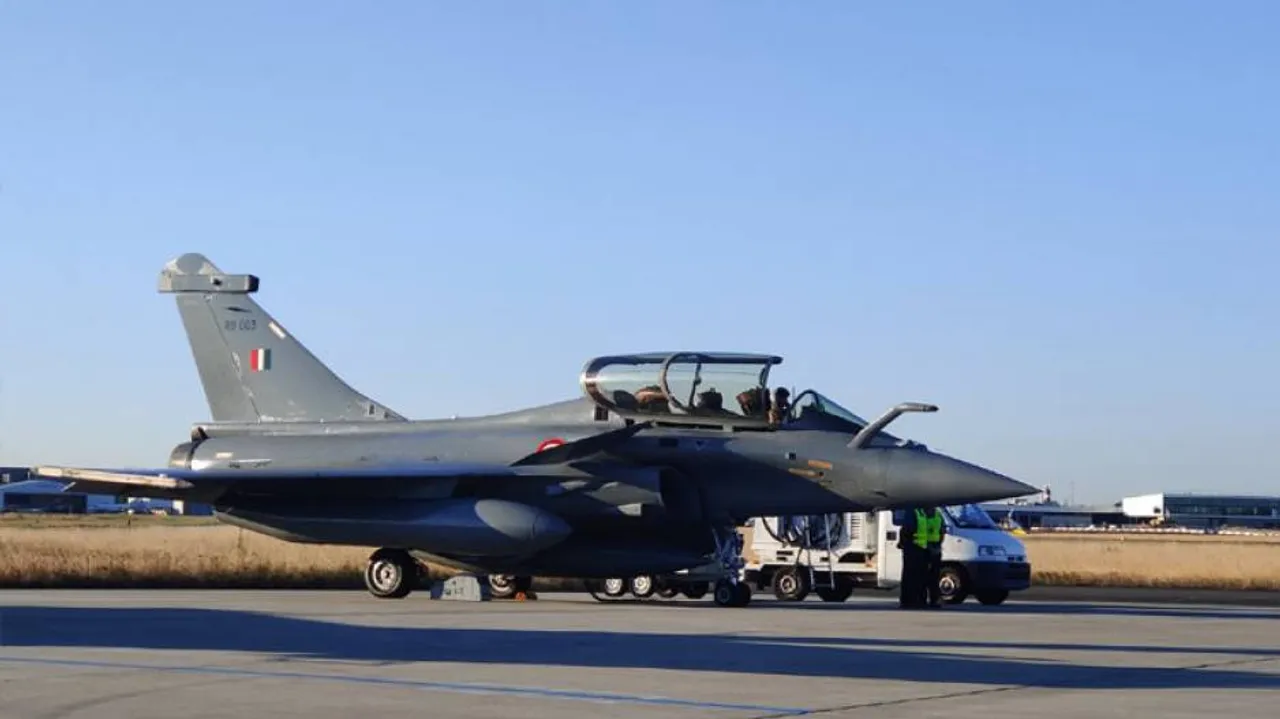 First Batch Of Rafale Leaves France, To Land In India on July 29