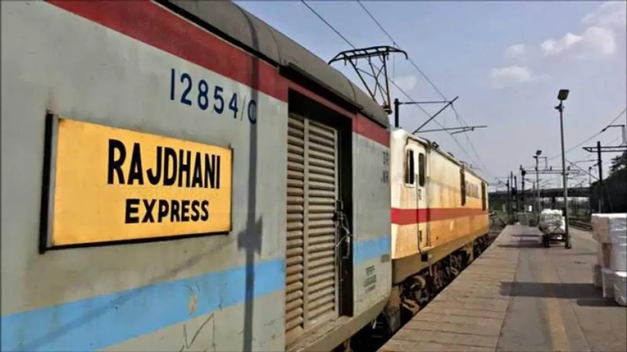 Two coaches of Rajdhani Express derail in Delhi