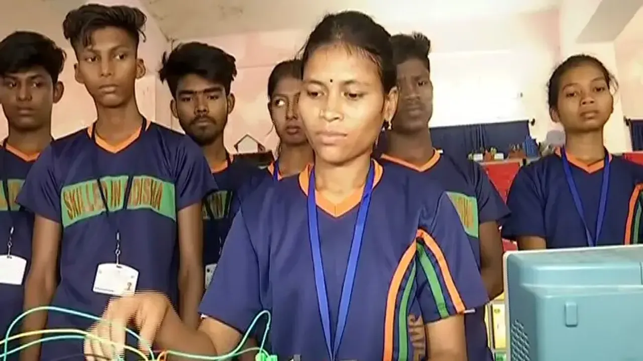 From Malkangiri to Dubai: Girl student from remotest Banda Ghati gives wings to her dreams