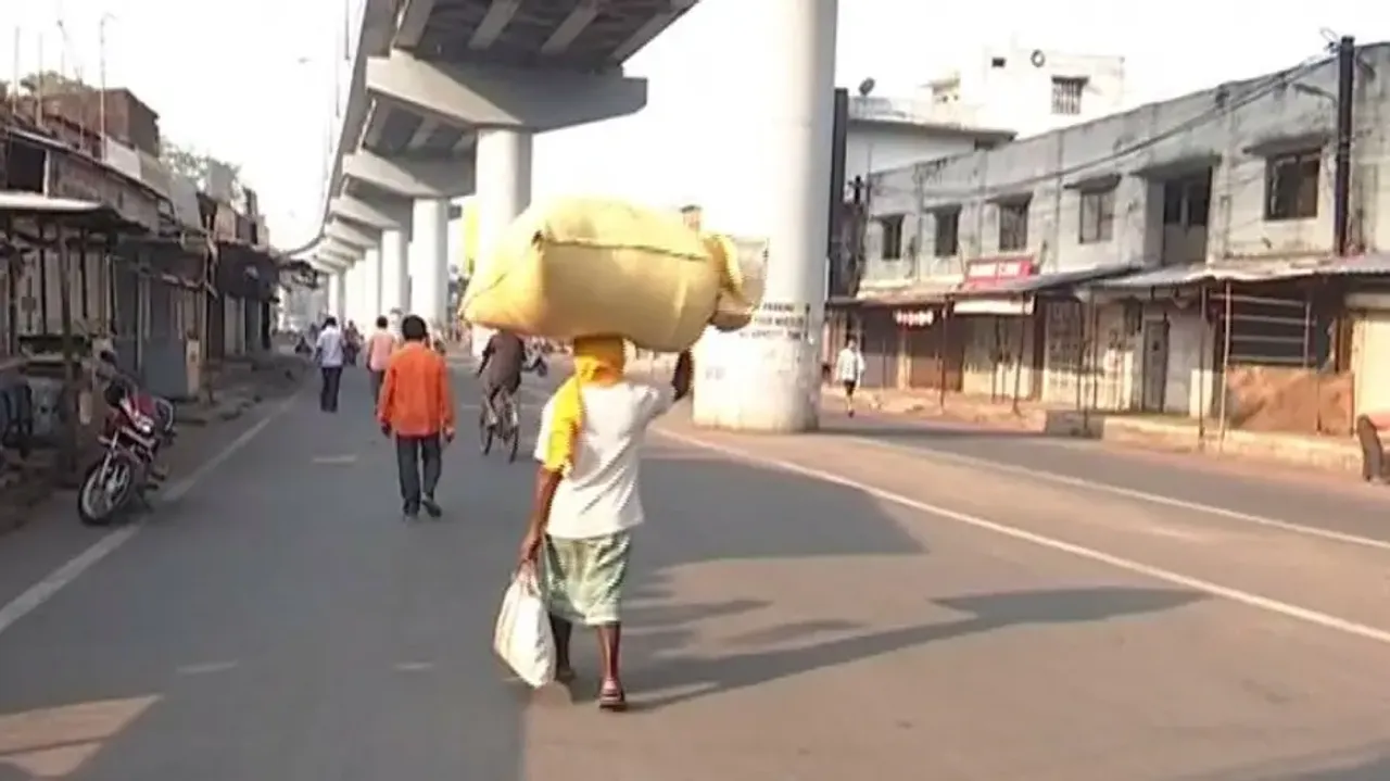 Internet services to remain suspended for another 24 hrs