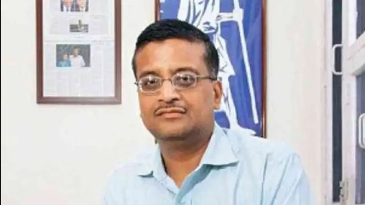 From son of jute factory clerk to IAS officer, meet ‘Crusader against Corruption’ Ashok Khemka
