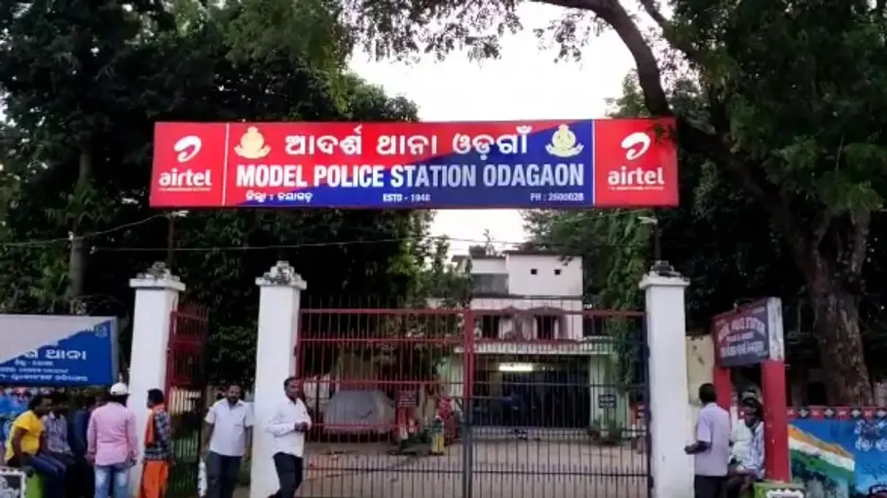 Two arrested for selling school textbooks in Odisha’s Nayagarh 