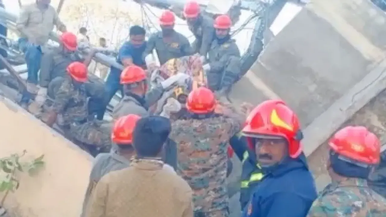 Maha building crash toll climbs to 8