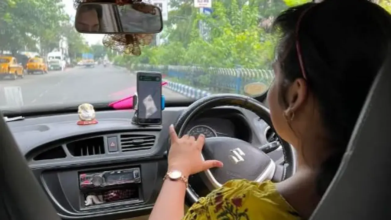 Meet Dipta Ghosh, B.Tech (Electrical) graduate female Uber driver from Kolkata