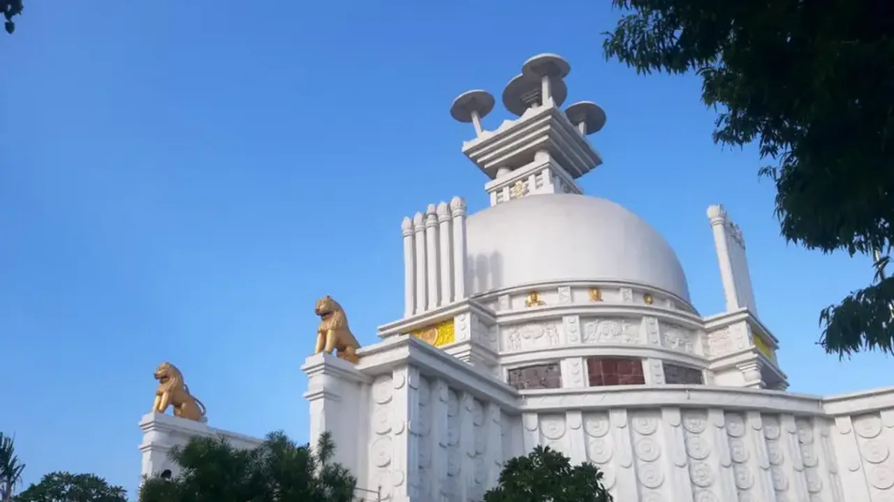  Dhauli Shanti Stupa