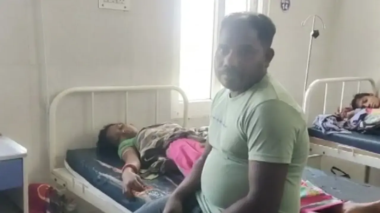 Newborn's head gets stuck inside toilet pan