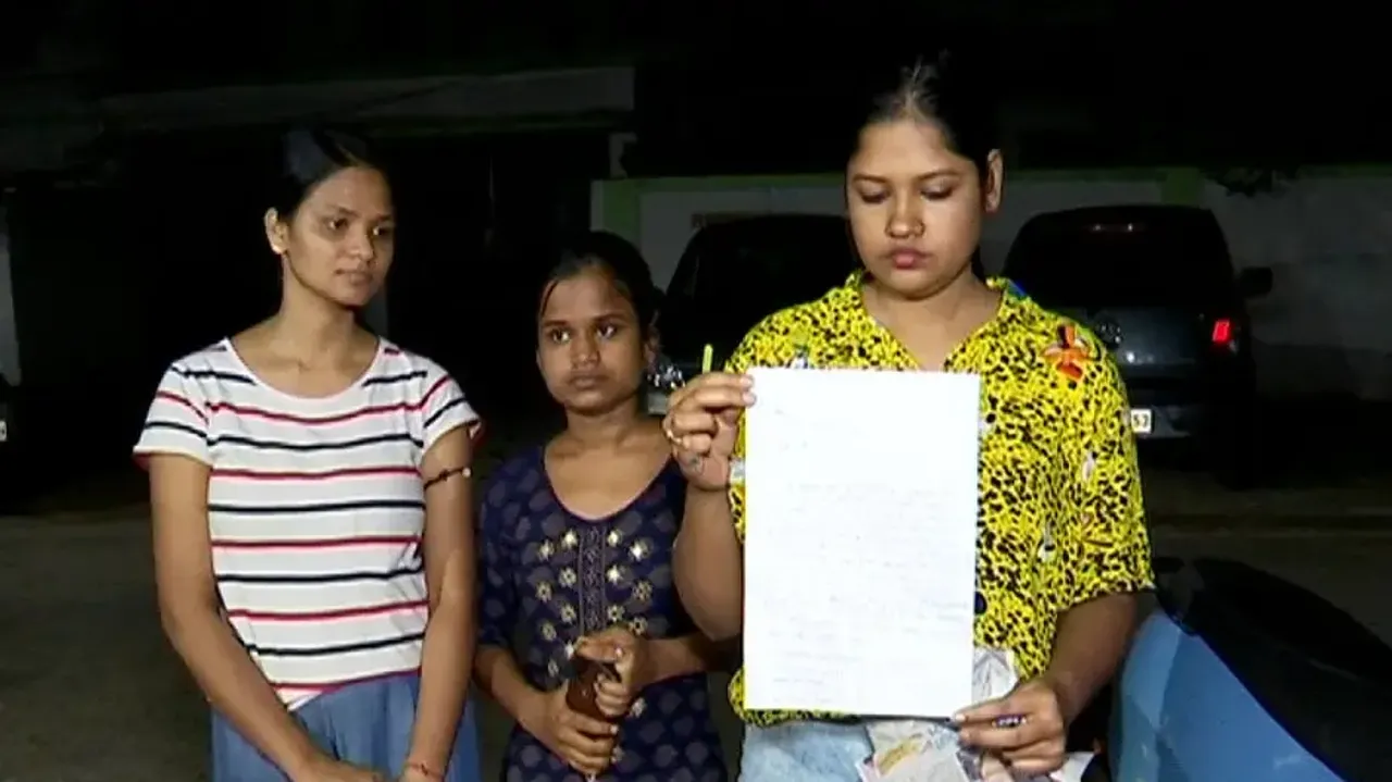 Ruckus and vandalism at ladies hostel: 4 'road romeos' detained in Bhubaneswar