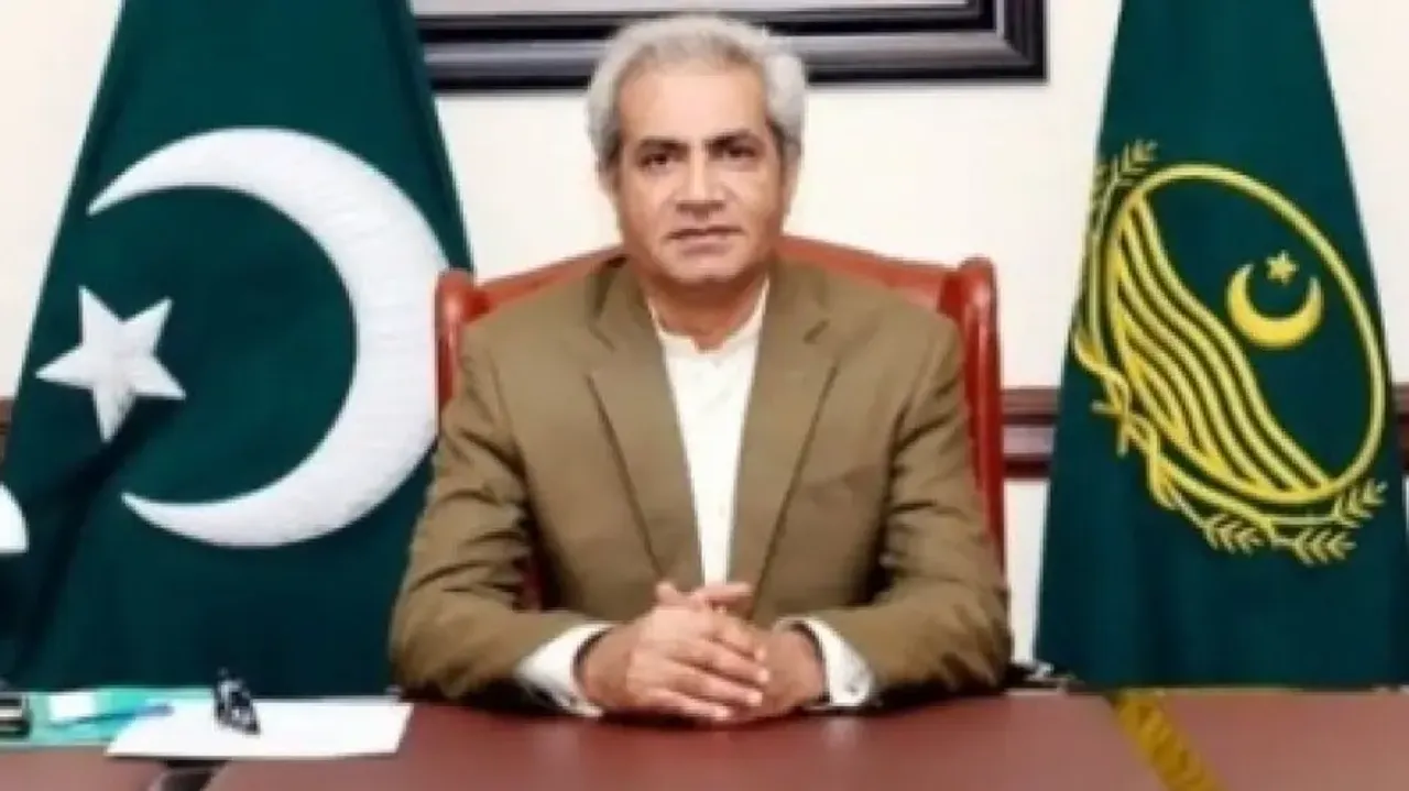  Omar Sarfaraz Cheema 