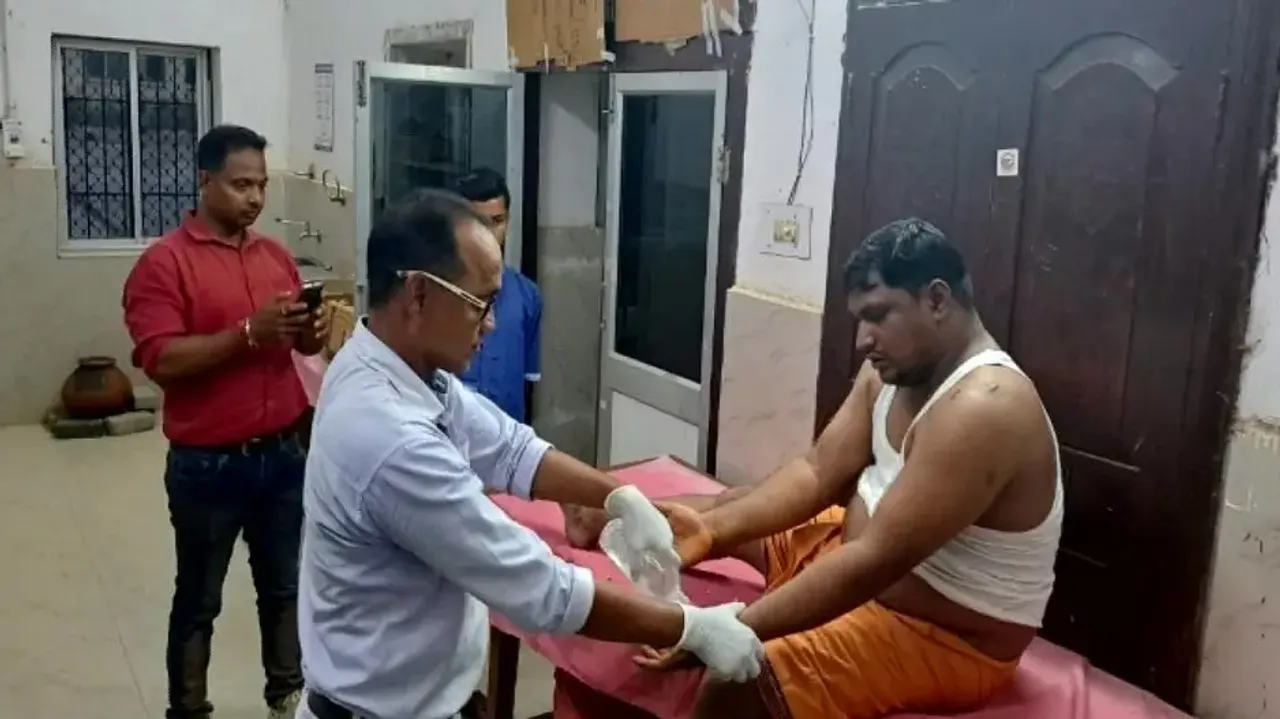 Tehsil officials attacked during crackdown on stone mafia in Nayagarh