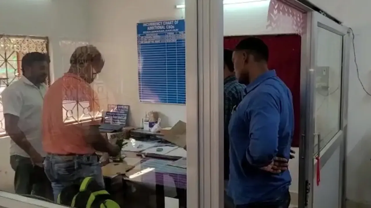 Bhanjanagar Additional Civil Supply Officer in Vigilance net, raids underway at multiple locations