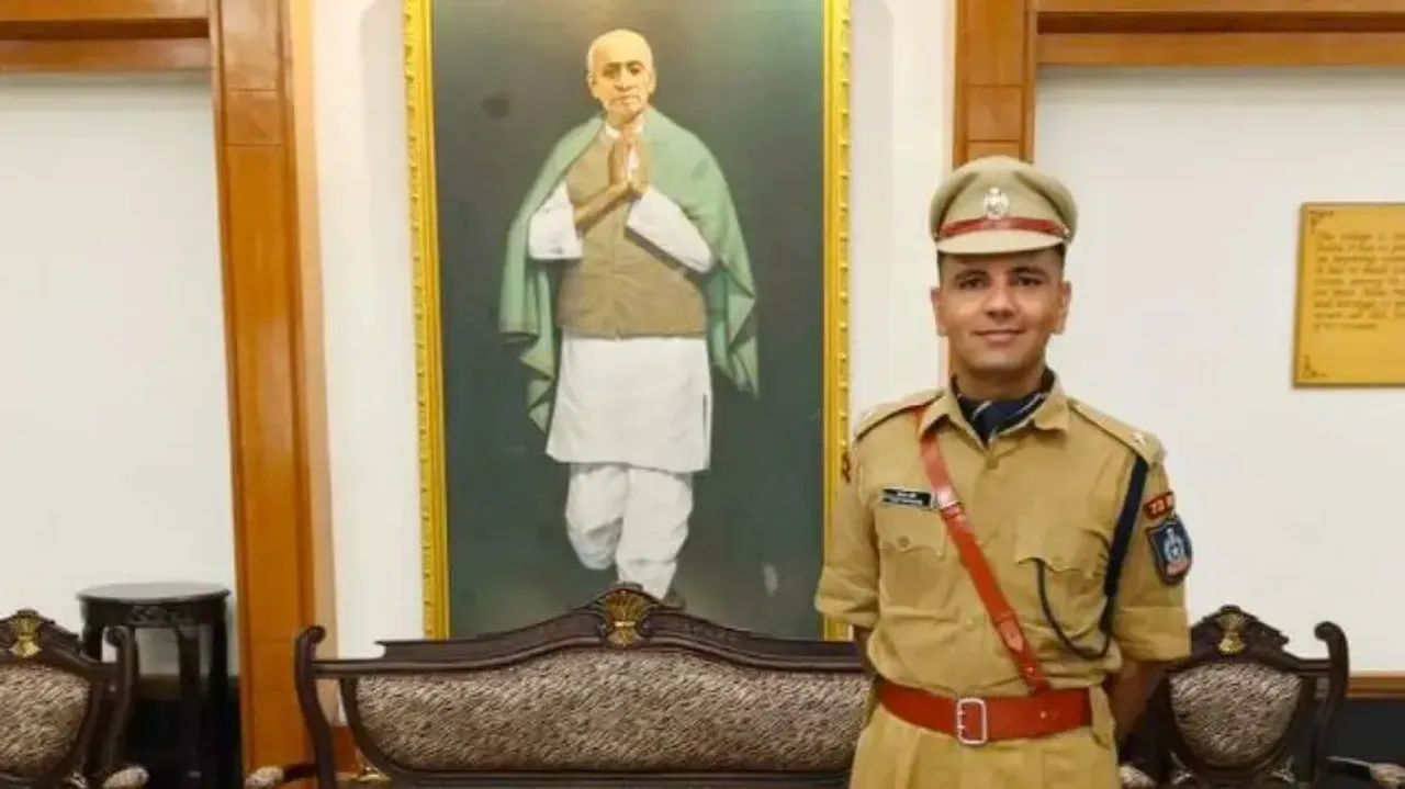 Meet IAS Vijay Wardhan who failed 35 exams before clearing Civil Services