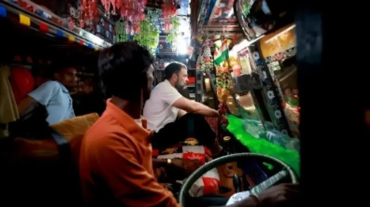 Rahul Gandhi hitch hikes truck 