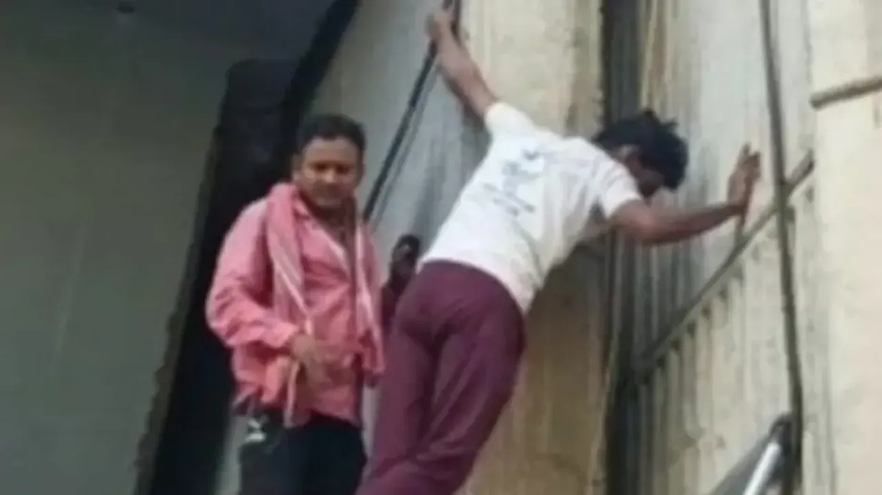 Boy, trapped in pillar cavity on Bihar bridge, rescued