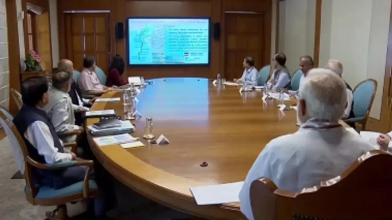 Cyclone Biparjoy likely to make landfall in Guj on Thursday, PM reviews preparedness