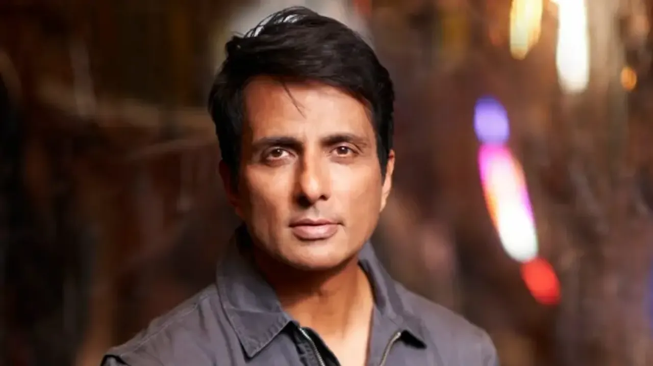Sonu Sood offers hearing-impaired 'Roadies' contestant a role in 'Fateh' during auditions