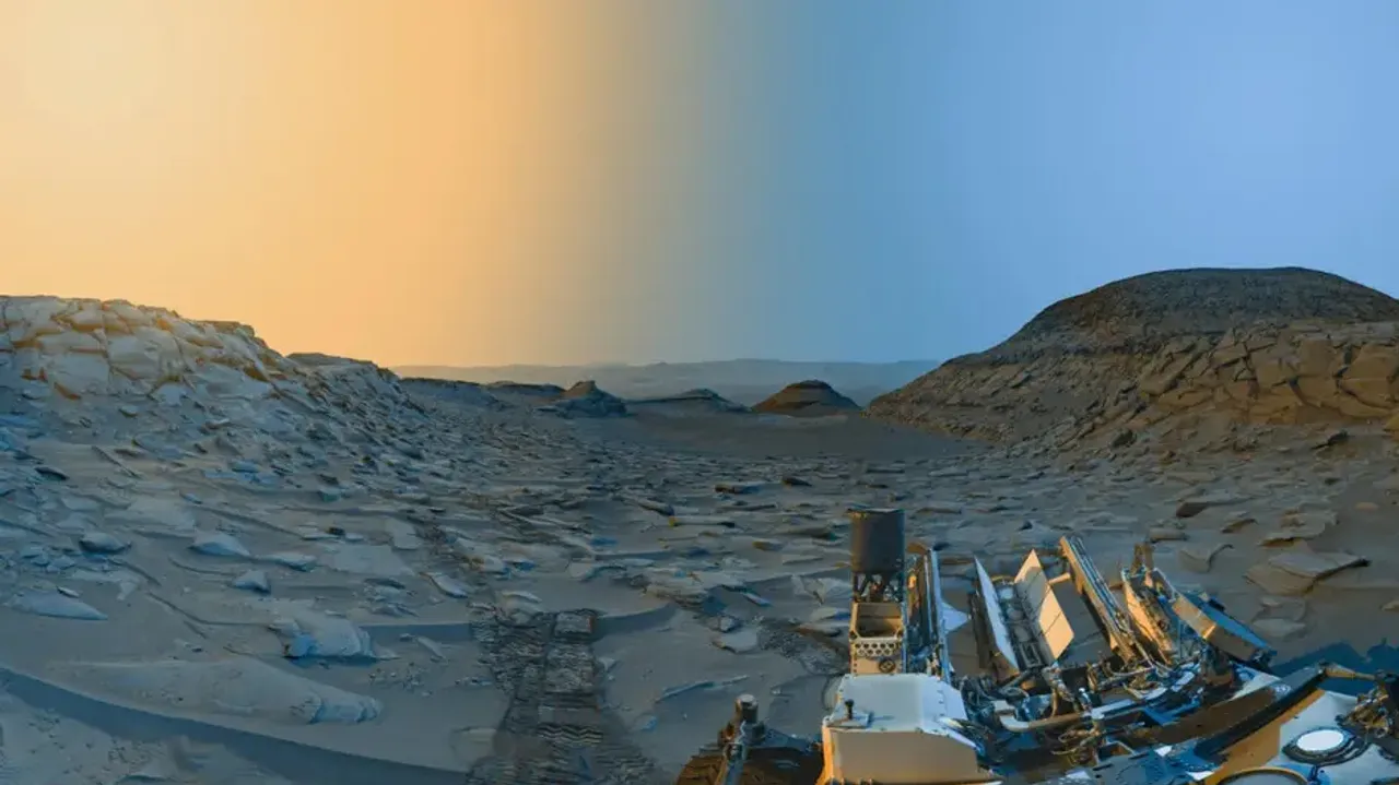 NASA's Curiosity snaps postcard of Martian morning, afternoon