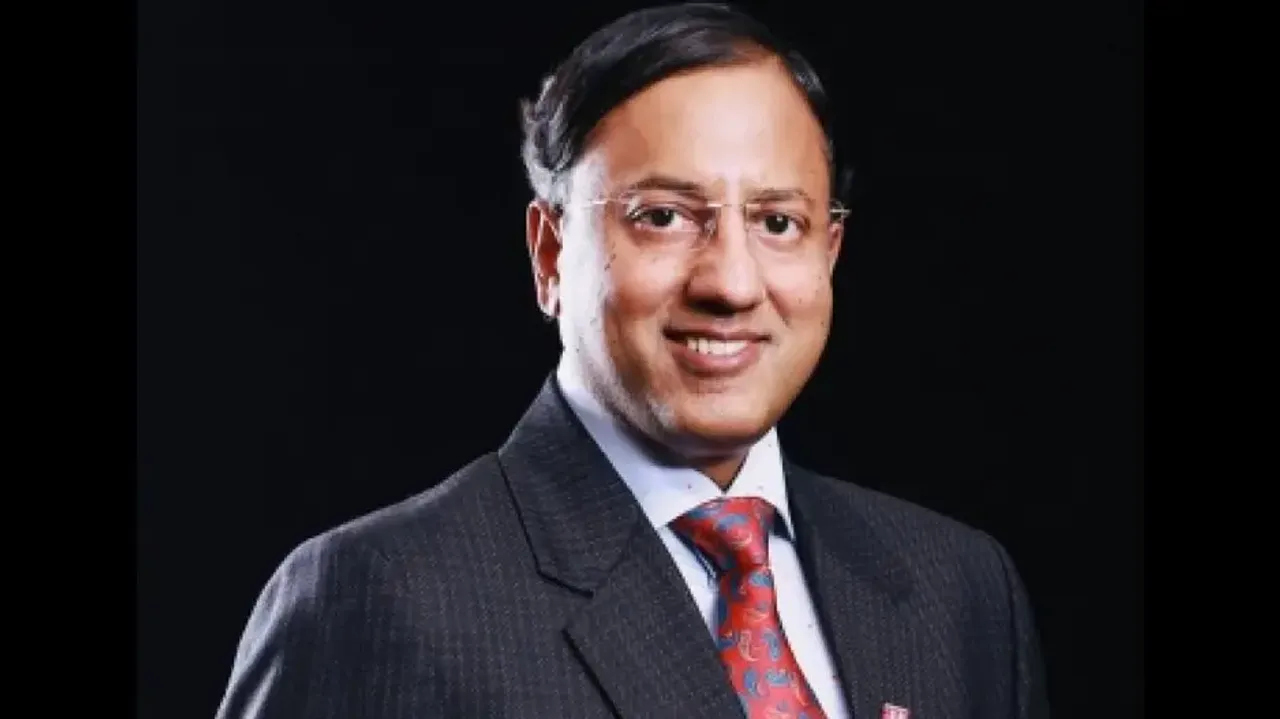 surgeon Dr Raghu Ram