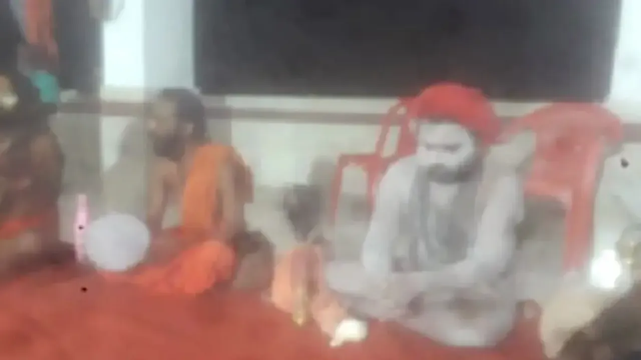 Posing as sadhus, miscreants loot gold ornament from Bhubaneswar man 