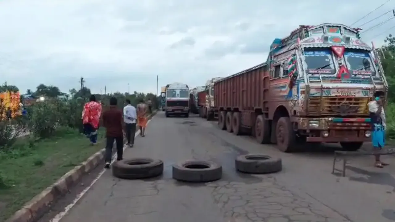 5 dead, 9 critical as truck rams into wedding procession in Odisha