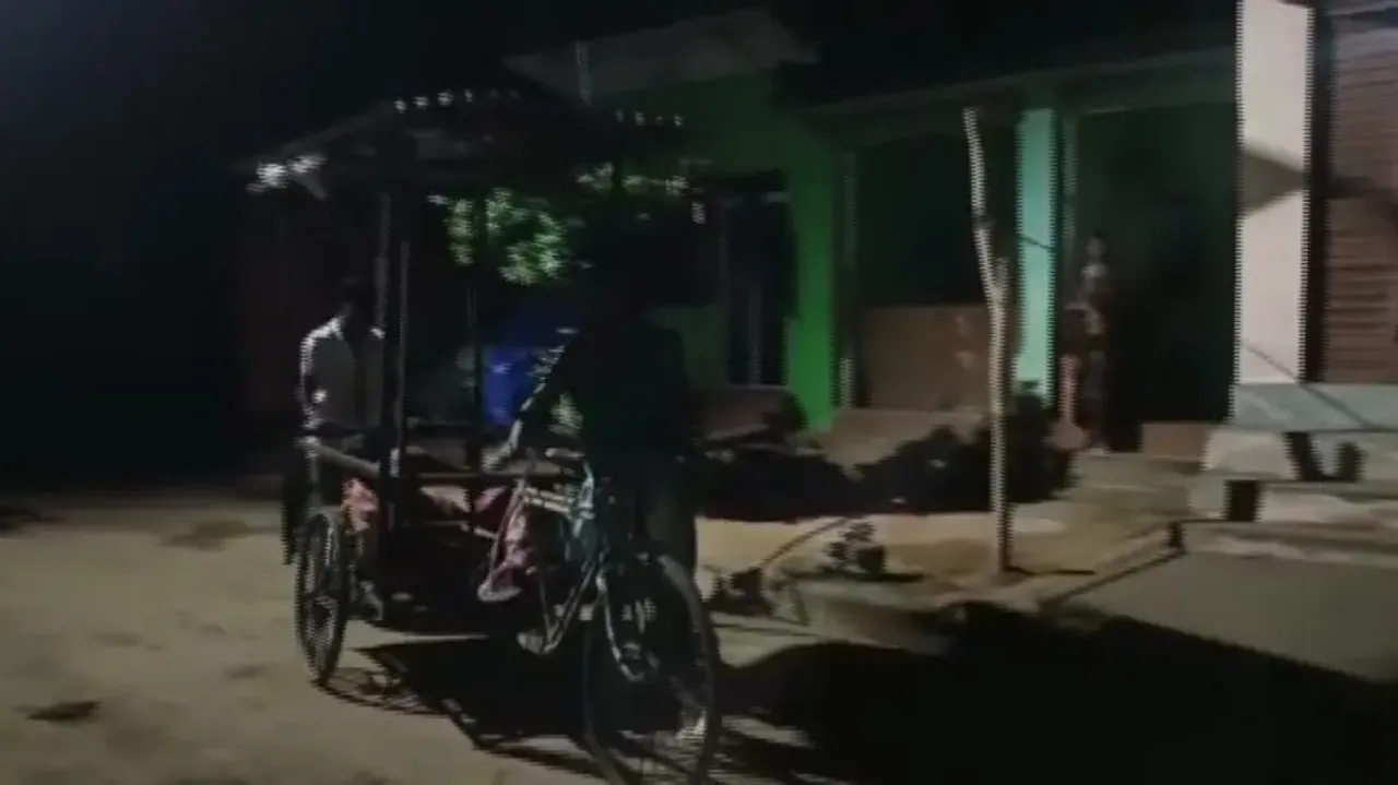 Body Taken On A Rickshaw Trolley