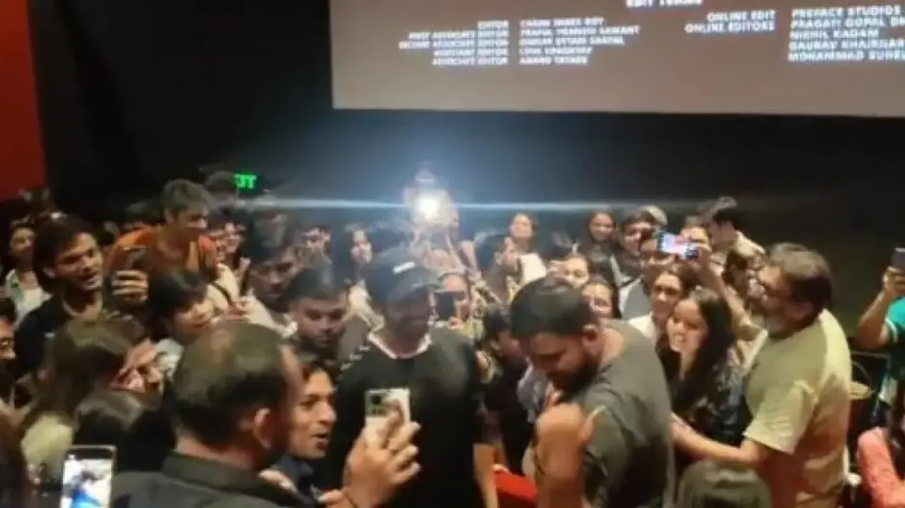 Kartik Aryan surprises fans, visits theatre screening Satyaprem Ki Katha