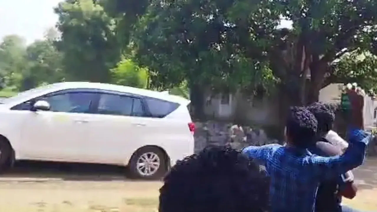 Egg Attack On 5T Secretary's Carcade 