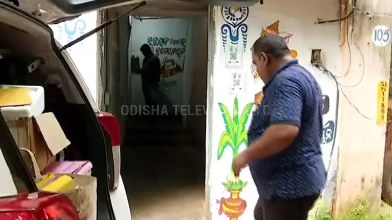 IT Raid on DN Group staff's residence