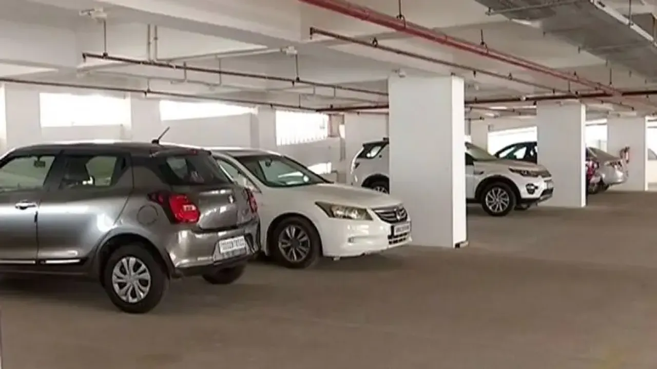 Illegal parking on Bhubaneswar's Janpath to invite action: BMC