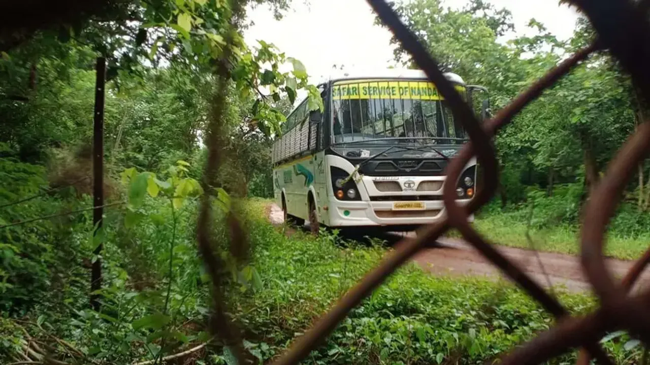 Bus gets stuck in ditch inside Nandankanan lion safari