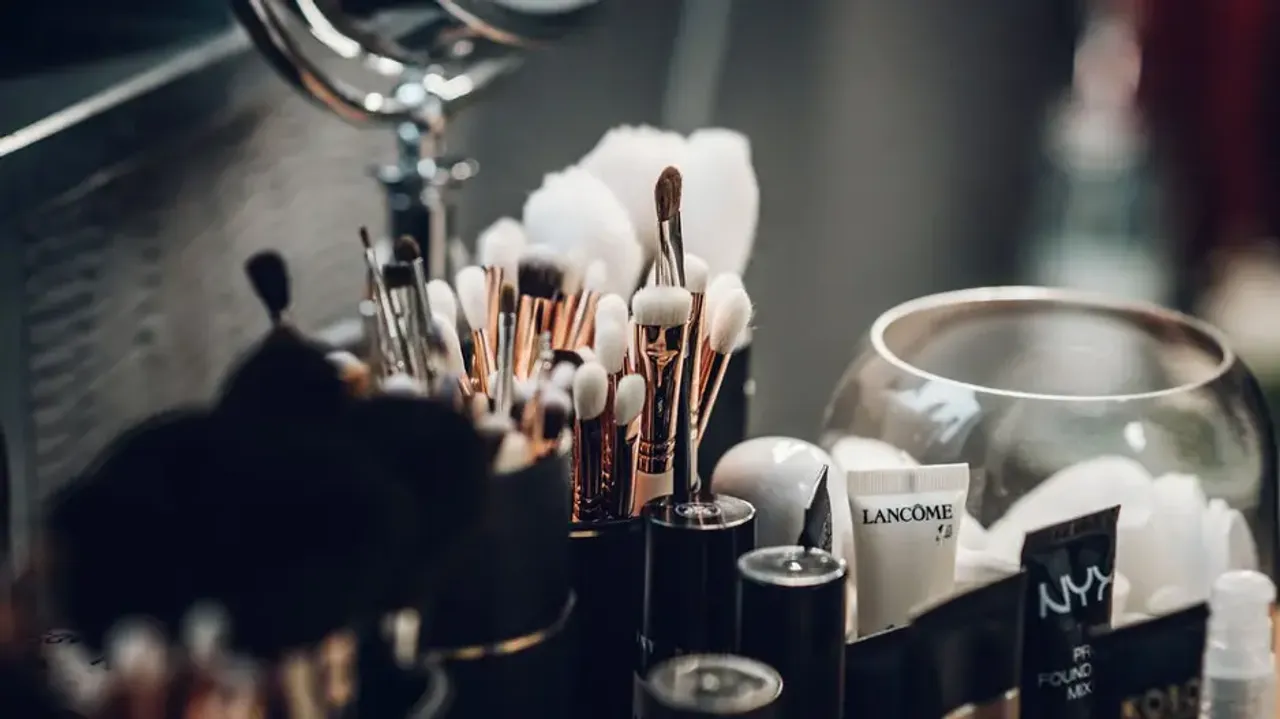 makeup during rainy season