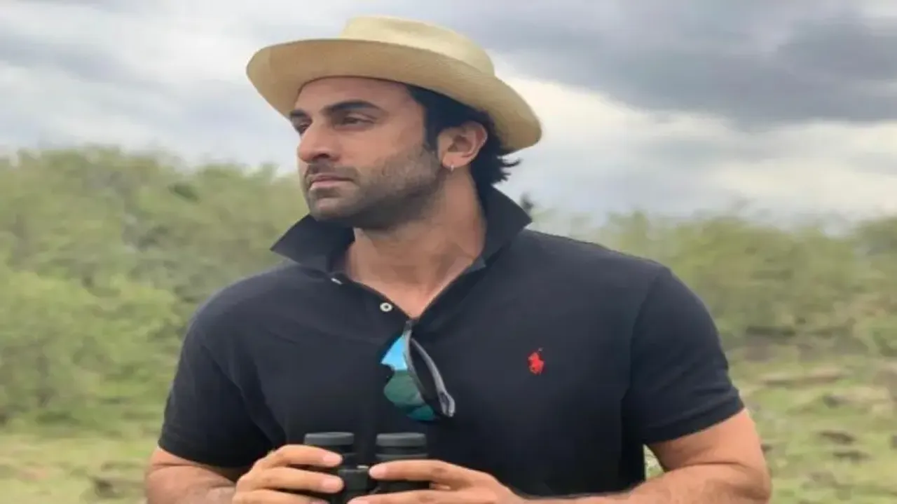 Ranbir Kapoor allegedly 'harassed' by a biker; fans call it 'stupid'