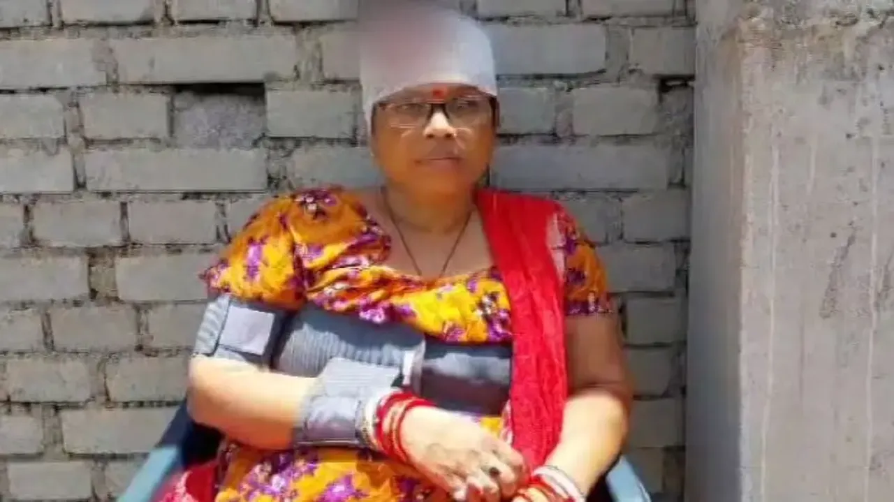 Woman arrested for beating teacher in Odisha 