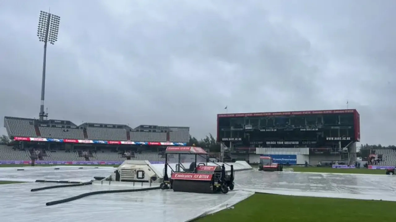 Ashes 2023, 4th Test: Rain delays start of play on Day 4