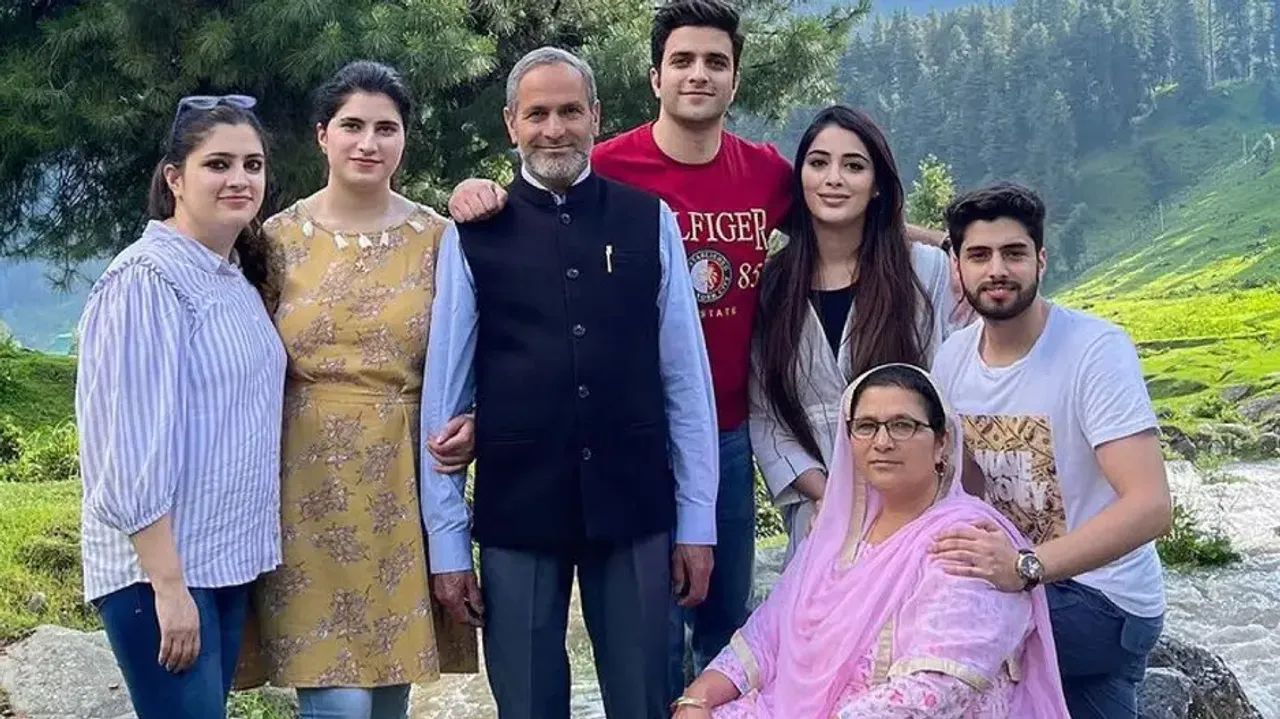 Mehreen Qazi with her new family