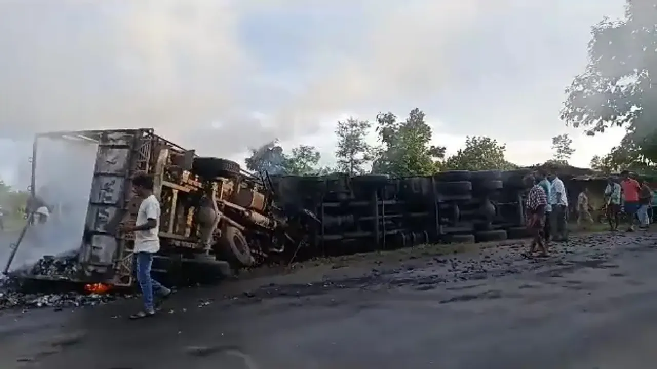 Two trucks collide head-on in Sambalpur