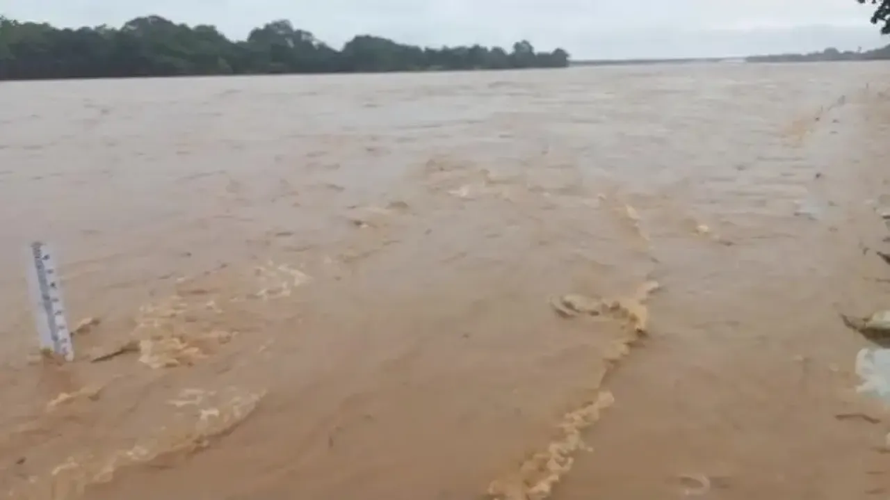 Bansadhara breaches danger mark