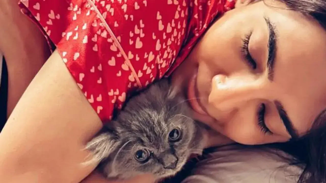 Samantha gives tour of her beautiful home to her fans – Watch