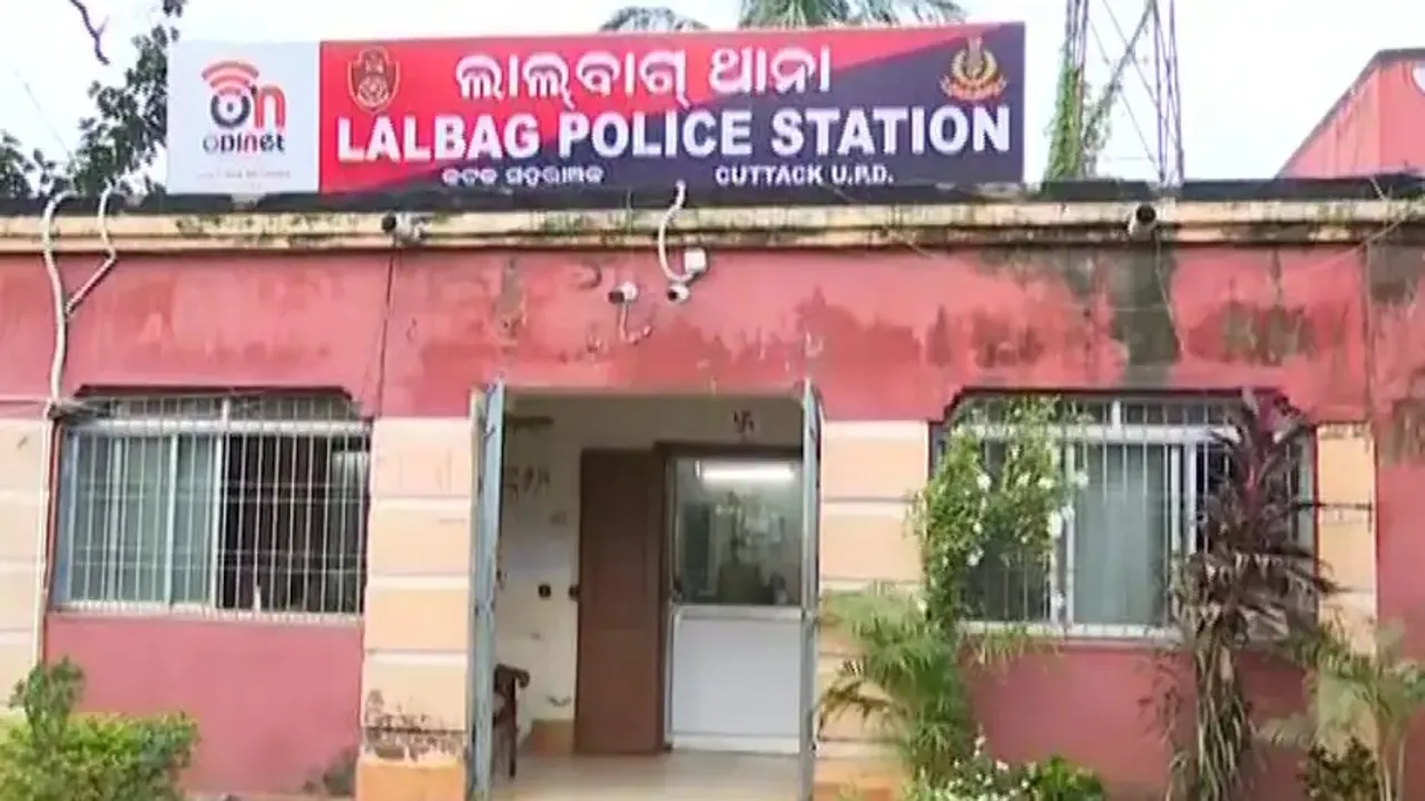 Miscreants loot Rs 2 lakh from trader