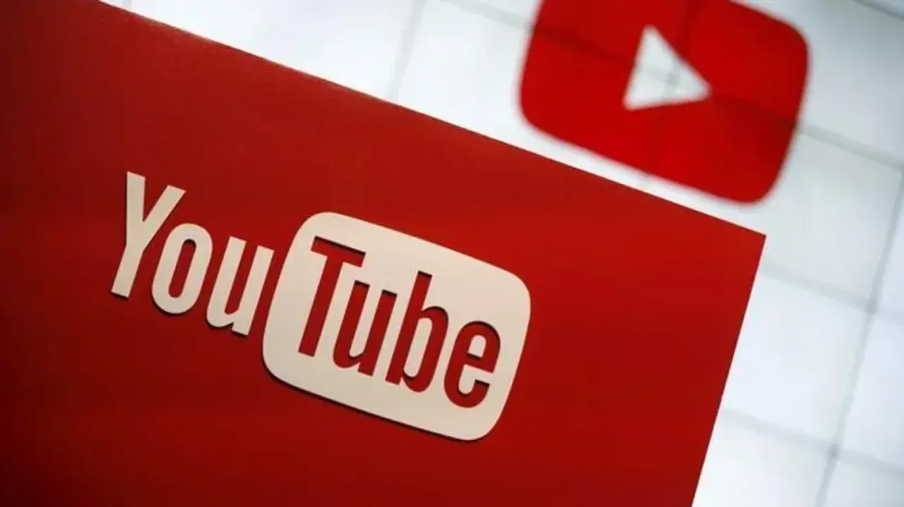 YouTube introduces live chat, key plays features to NFL Sunday Ticket